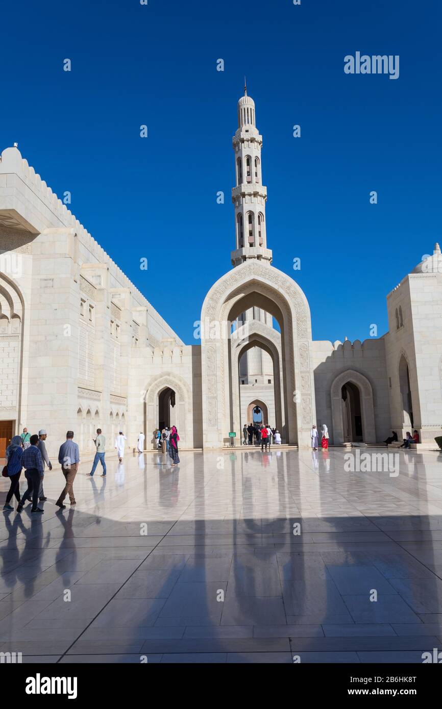 Muscat, Oman. Dec 2019: details of the Sultan Qaboos Grand Mosque. Sultanate of Oman. Stock Photo
