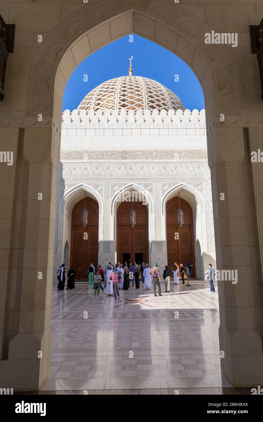 Muscat, Oman. Dec 2019: details of the Sultan Qaboos Grand Mosque. Sultanate of Oman. Stock Photo