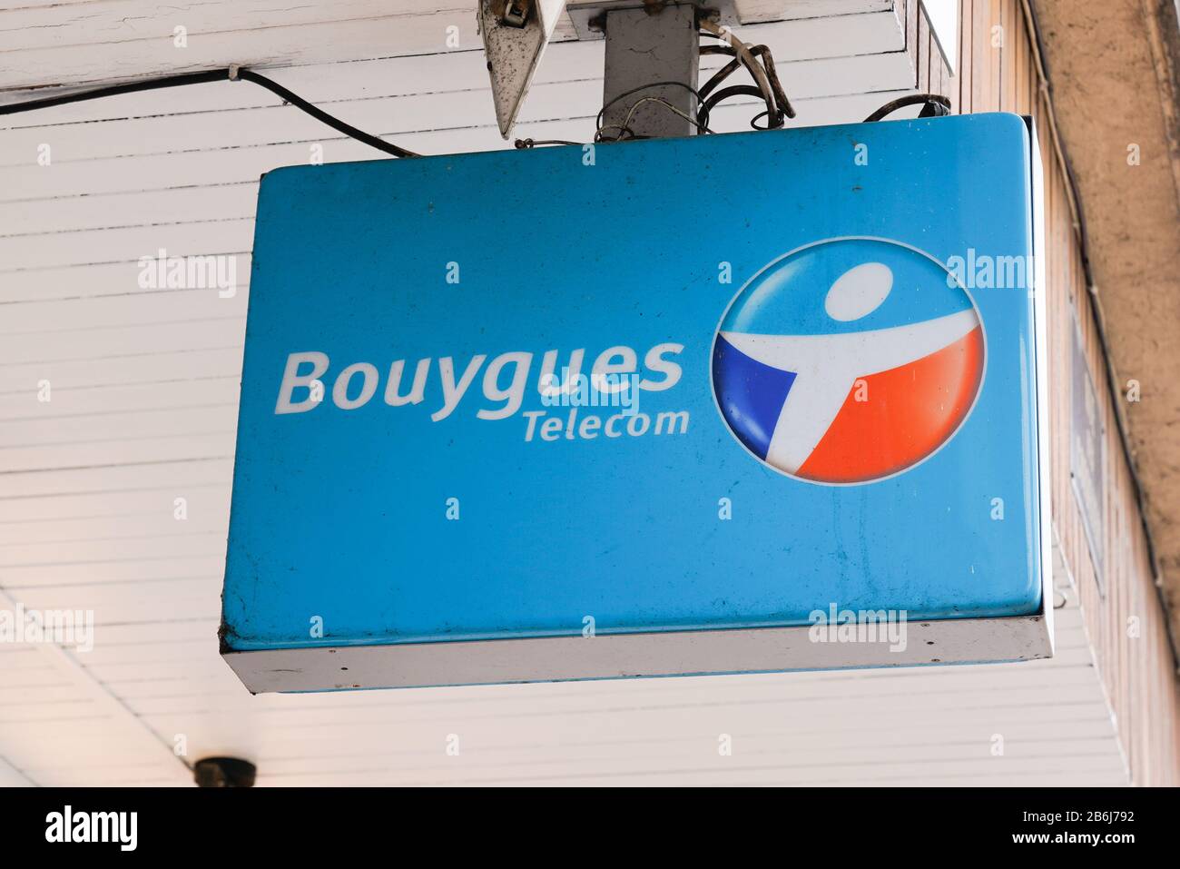 Bordeaux , Aquitaine / France - 02 21 2020 : Bouygues telecom logo phone operator shop sign brand store Stock Photo