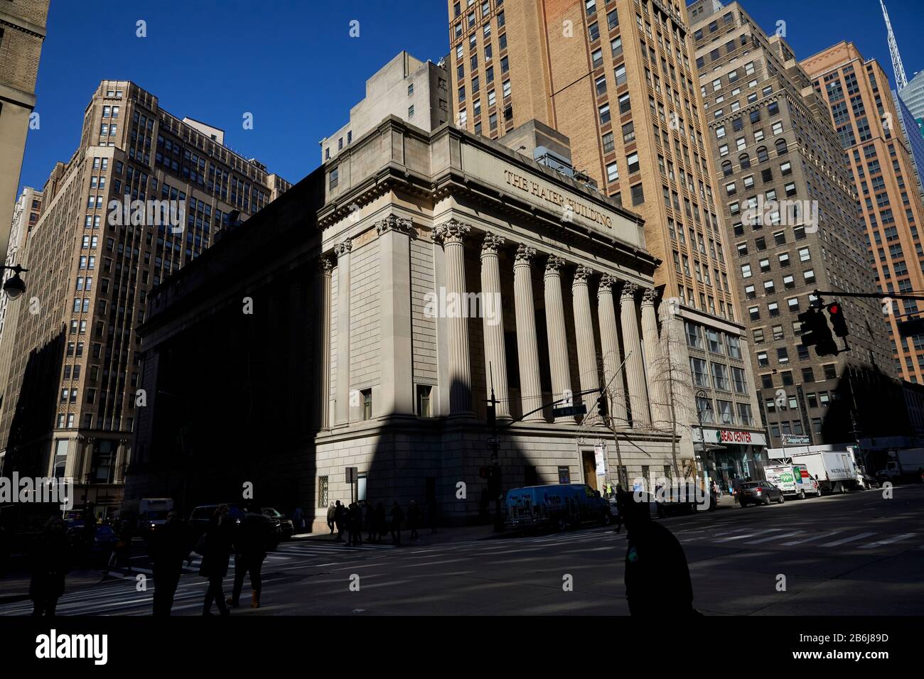 New York city Manhattan Neoclassical architecture Greenwich Savings Bank (Haier Building) o Sixth Avenue and  closed in 1981 Stock Photo