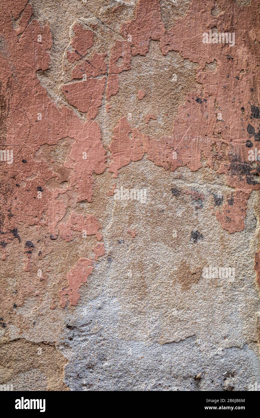 Cracks in the plaster hi-res stock photography and images - Alamy