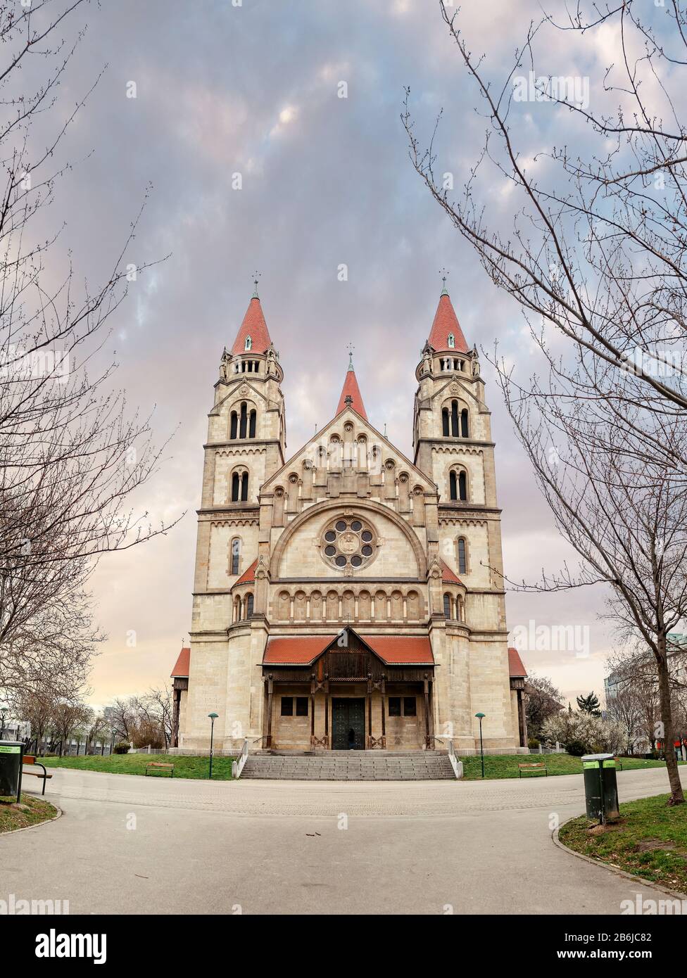 Panorama of St. Francis of Assisi Church, Vienna on the Mexican square, built in 1898 in Neo-roman style Stock Photo