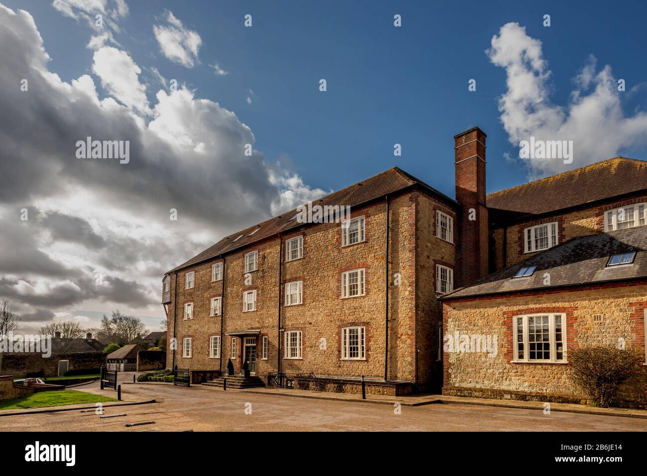 Budgenor Lodge, on Dodsley Lane in Easebourne, was built as Midhurst
