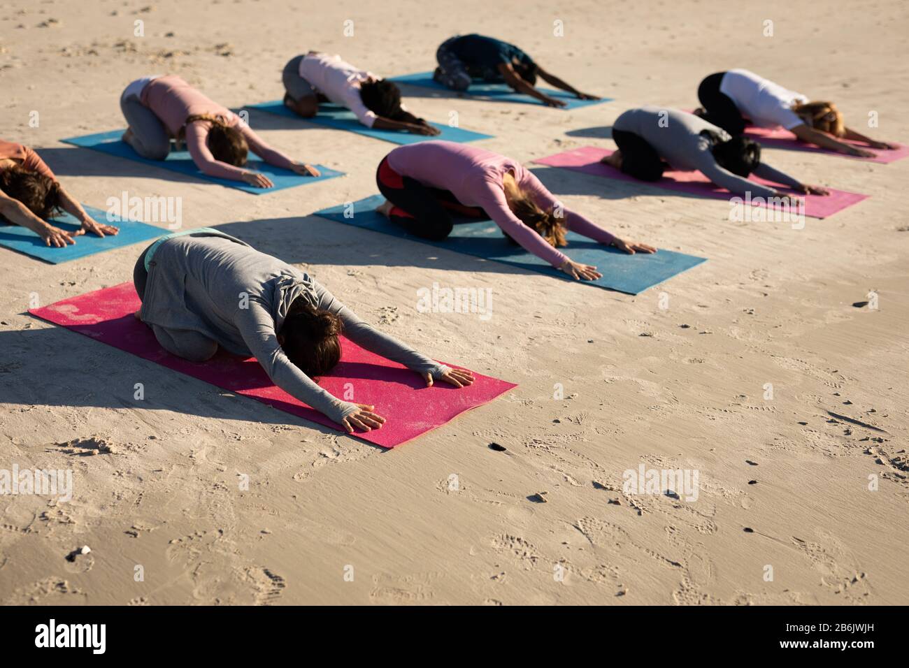 Young women on hot beach hi-res stock photography and images - Alamy