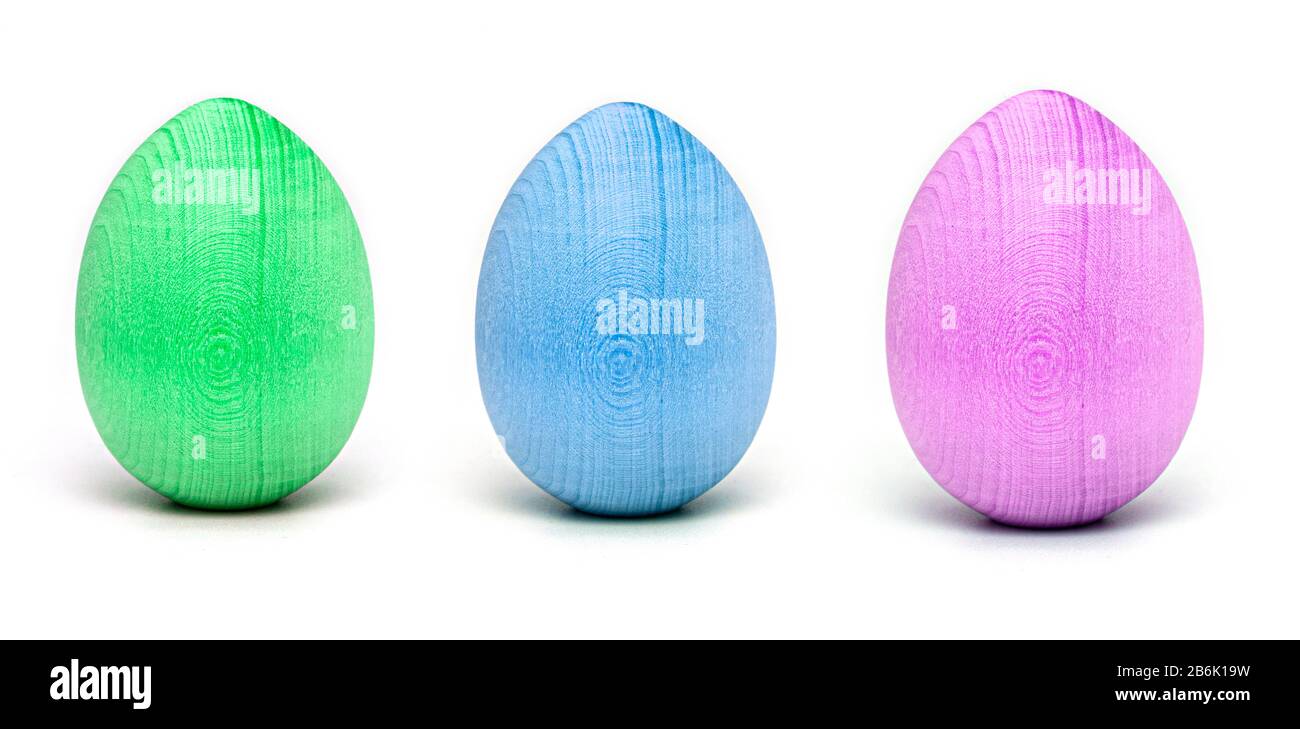 Row of Wooden Easter Eggs isolated on white Background Stock Photo - Alamy
