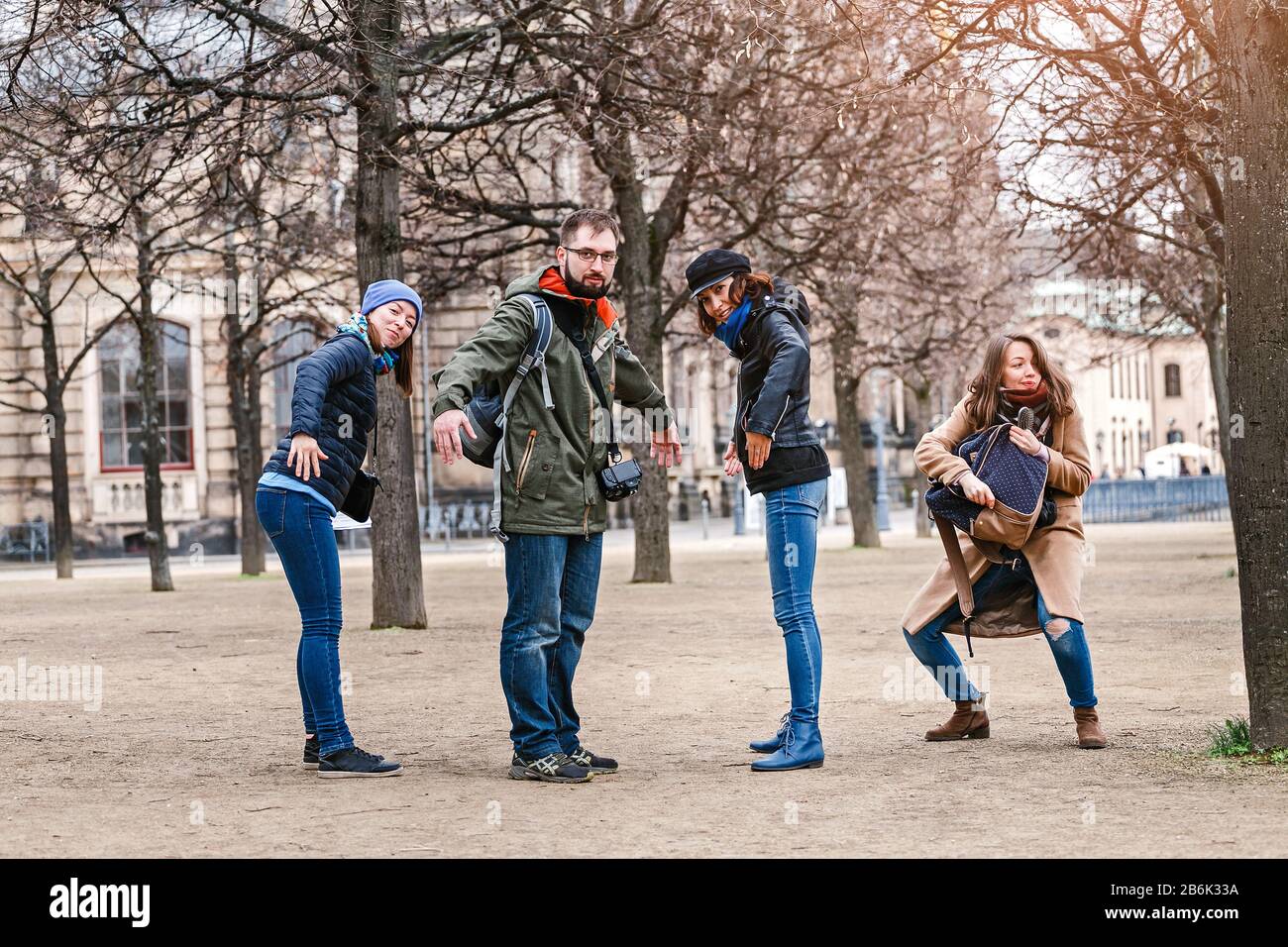 Funny poses hi-res stock photography and images - Alamy Funny poses hi-res stock photography and images - Alamy