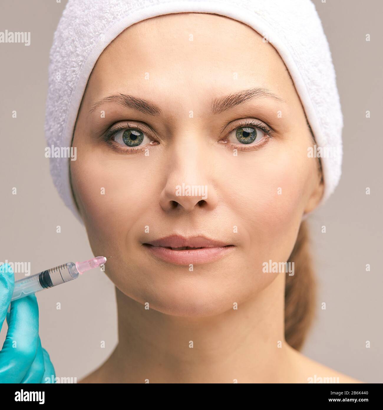 Facial injecting treatment. Skin platelet. Prp rich plasma injection. Beauty woman. Doctor