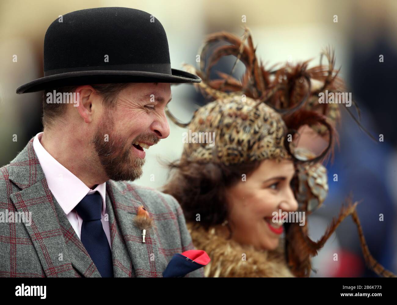 Cheltenham ladies day hats hi-res stock photography and images - Alamy