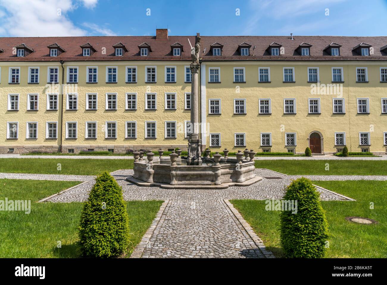 Innenhof des Kloster Metten,  Niederbayern, Bayern, Deutschland  |  Metten Abbey courtyard,  Metten, Lower Bavaria, Germany Stock Photo