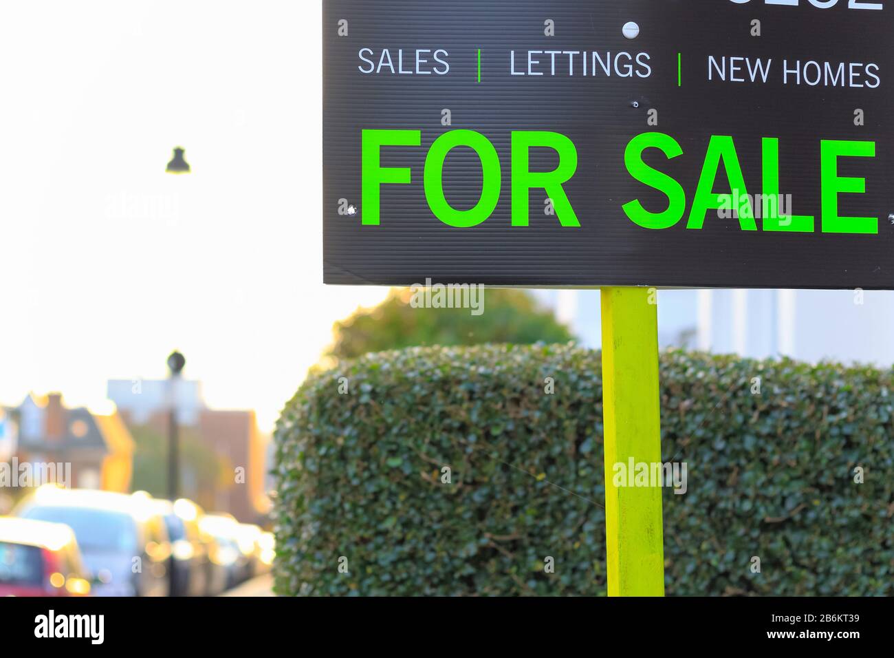 For Sale sign displayed on London street in the UK Stock Photo