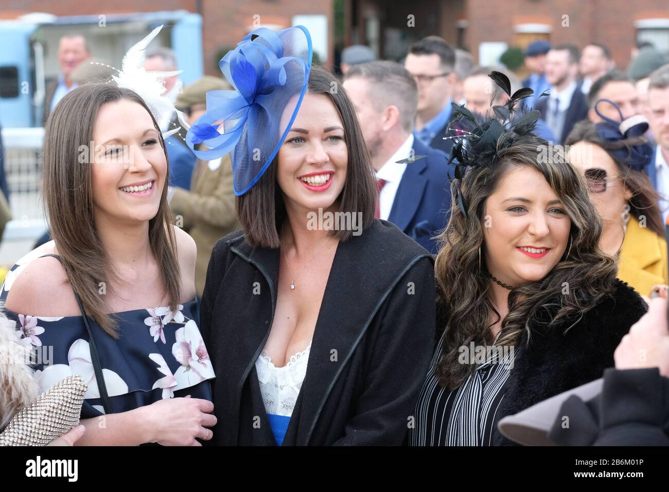 ladies race day hats