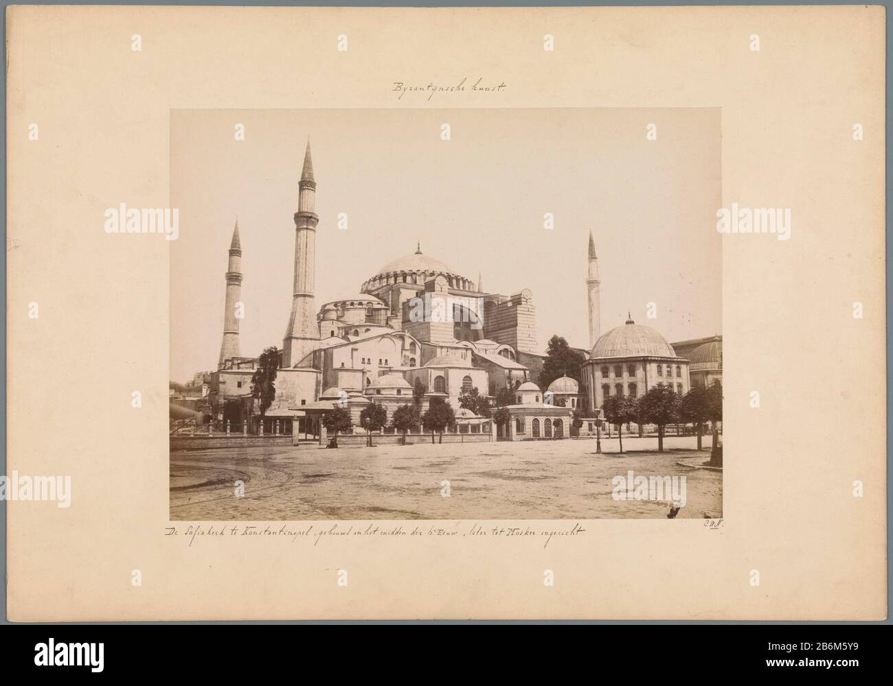 Exterieur Van De Hagia Sophia Te Istanbul Exterior Of Hagia Sophia In Istanbul Property Type Photographs Item Number Rp F 00 4065 Inscriptions Brands Inscription Recto Handwritten Byzantine Art Sofia Church In Constantinople
