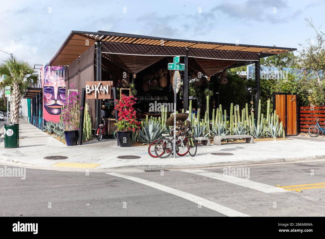 Restaurant front facade hires stock photography and images Alamy
