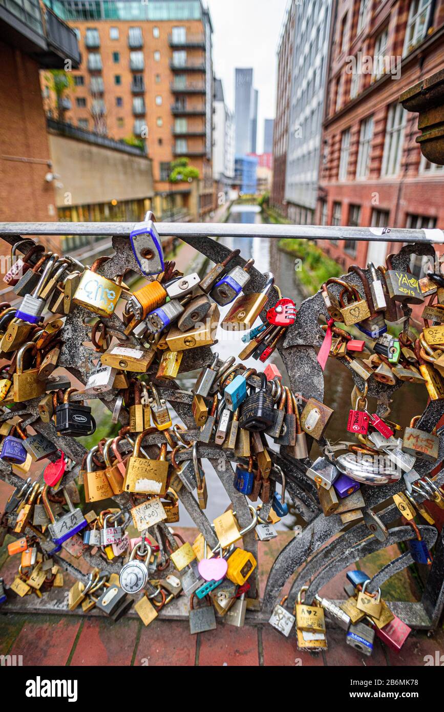 Love locks and Rochdale Canal, Oxford Street, Manchester Stock Photo