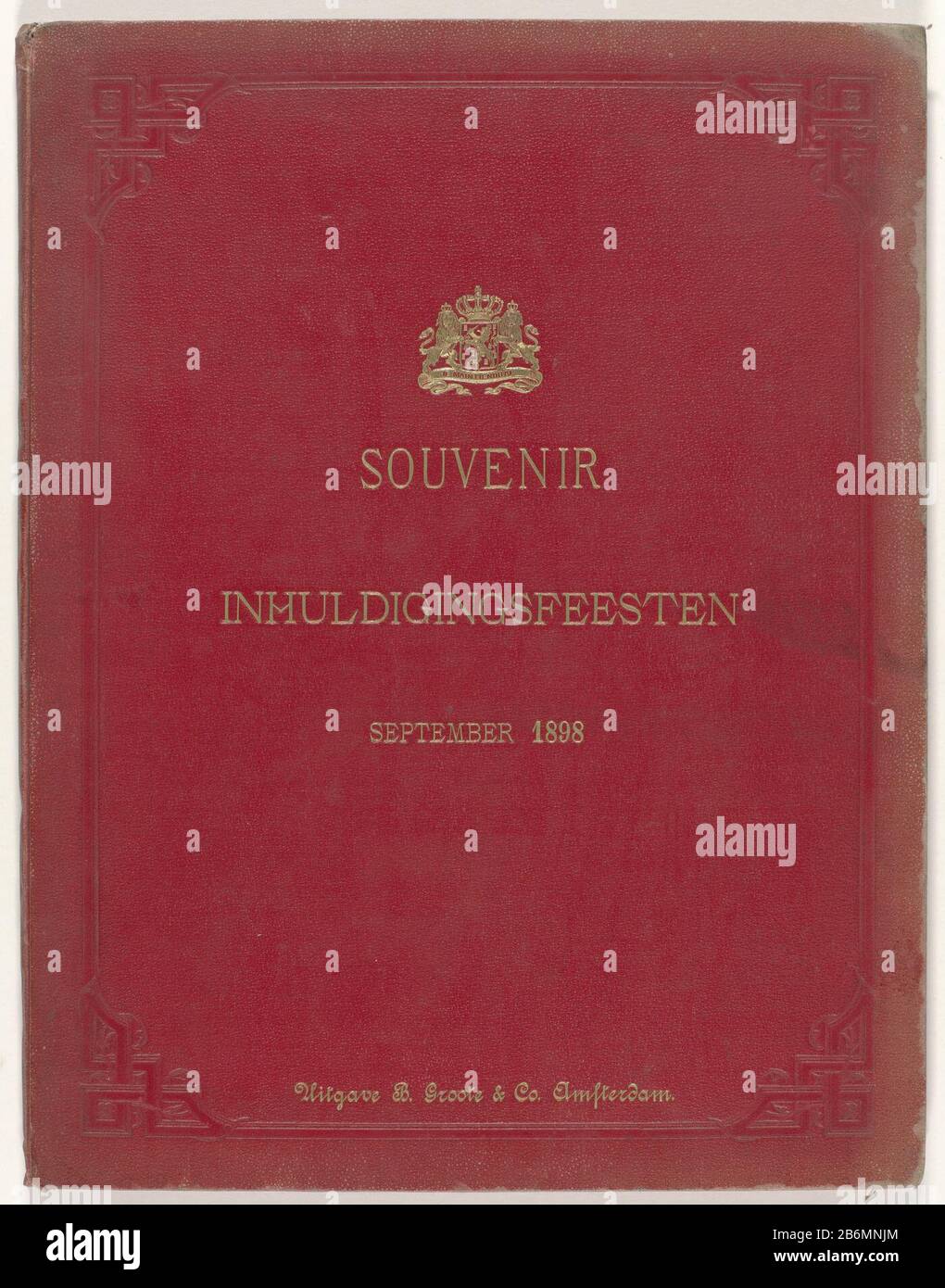 Fotoalbum met tien opnames van de inhuldiging van koningin Wilhelmina en de inhuldigingsfeesten Souvenir inhuldigingsfeesten september 1898 Red Collective with on the front in gold print the title, the name of the publisher and a coat and underneath the slogan 'You maintiendrai. The inside of the front cover and the three dust flaps are covered with embossed paper. The album contains ten photographs, mounted on cardboard. These recordings of the inauguration of Wilhelmina as Queen in September 1898 and festivities were gehouden. Manufacturer  in this context: Photographer: Barend Groote (possi Stock Photo
