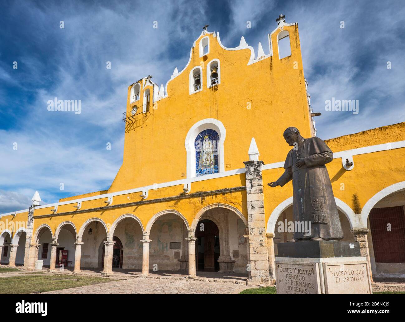Statue of Pope John Paul II at atrium (courtyard) at Convento de San Antonio de Padua, monastery in Izamal, Yucatan state, Mexico Stock Photo