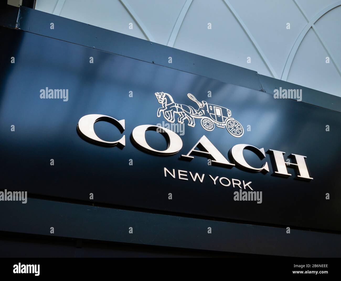 Coach new york hi-res stock photography and images - Alamy