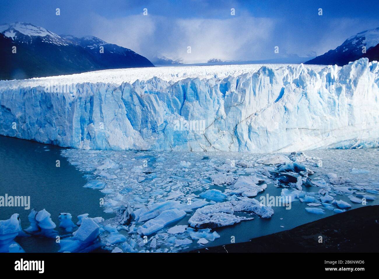 Perito Moreno Gletscher in Argentinien Stock Photo - Alamy