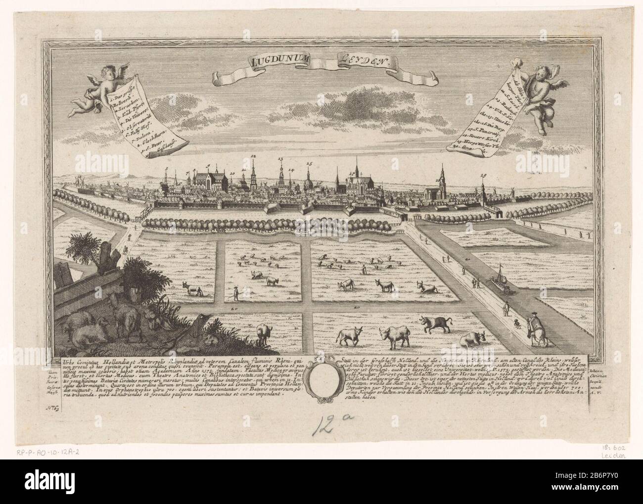 Gezicht op Leiden Lugdunum Leyden (titel op object) View of Leiden. Top center the title. Top left a putto with a band bearing thereon a German symbols 1-10, right corner of the same with a German symbols 11-20. Among the performance text with information about the city in Latin (left) and German (right) . Manufacturer : printmaker: anonymous editor: Johann Christian Leopold (listed property) provider of privilege unknown (listed property) Place manufacture: Augsburg Dating 1709 - 1755 Material: paper Technique: engra (printing process) / etch dimensions: plate edge: h 202 mm × W 297 mm Subjec Stock Photo