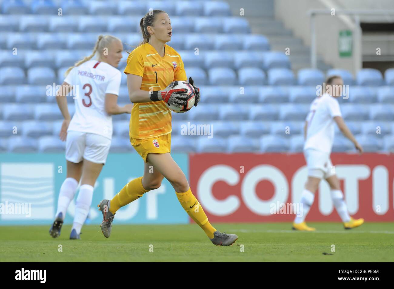 Faro, Portugal. 10th Mar, 2020. FARO, PORTUGAL. MAR 10th: 20200310 Faro, Portugal : Norwegian goalkeeper Cecilie Haustaker Fiskerstrand (1) pictured during the female football game between the national teams of New Zealand and Norway on the third matchday of the Algarve Cup 2020, a prestigious friendly womensoccer tournament in Portugal, on Tuesday 10 th March 2020 in Faro, Portugal . PHOTO SPORTPIX.BE | STIJN AUDOOREN Stijn Audooren/SPP-Sportpix Credit: SPP Sport Press Photo. /Alamy Live News Stock Photo