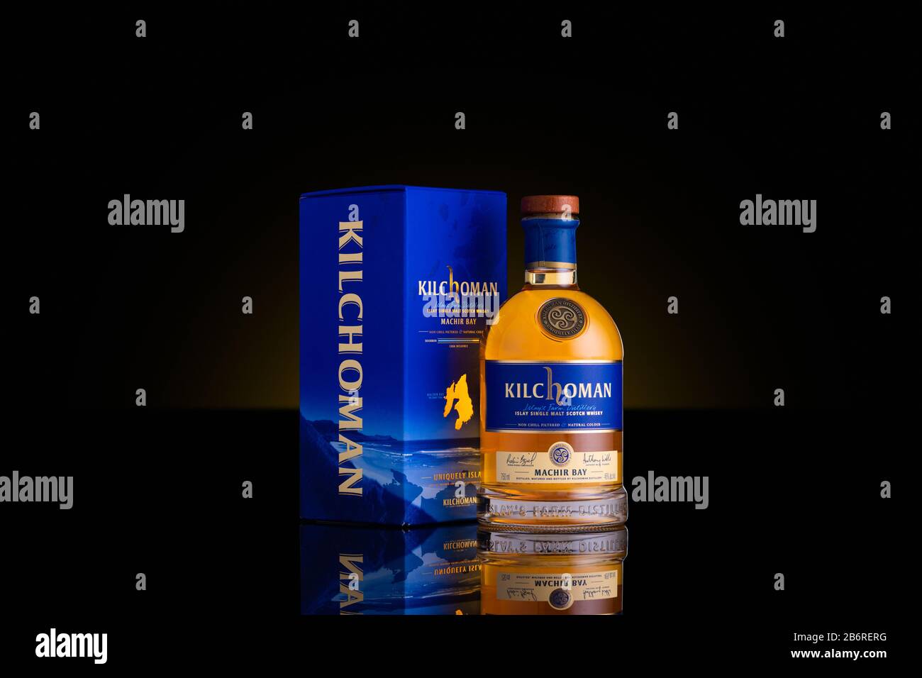 Bottle and case of a Kilchoman Machir Bay scotch whisky Stock Photo
