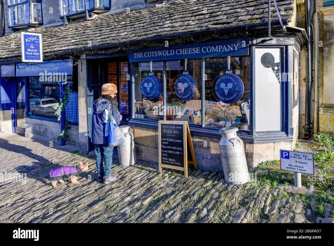 Cotswolds cheese shop hires stock photography and images Alamy