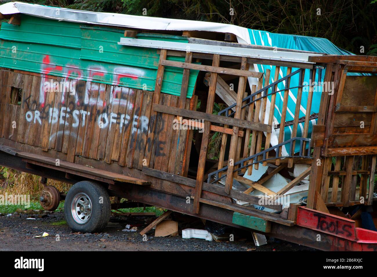 Broken trailer, Marys Peak to Pacific Scenic Byway, Lincoln County ...