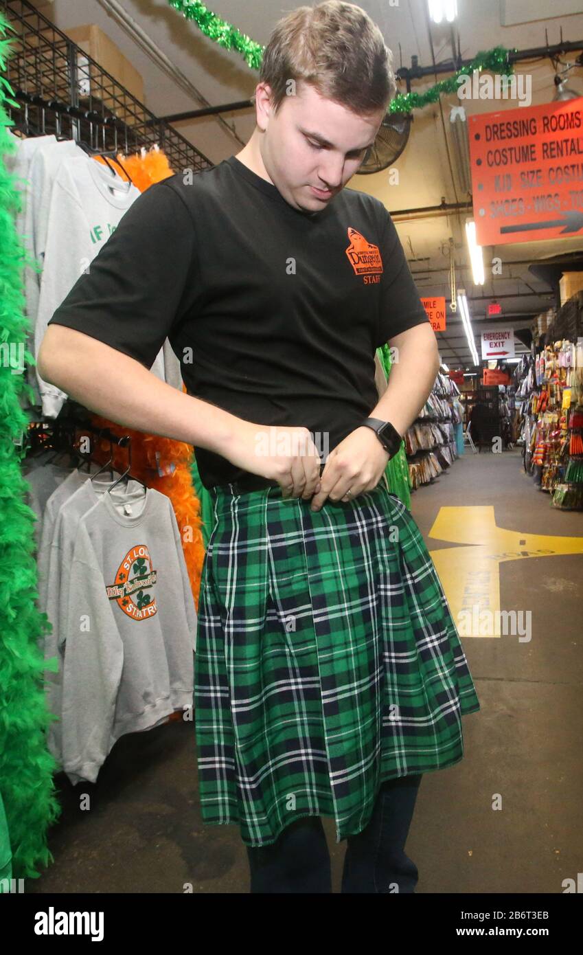Warehouse kilt hotsell