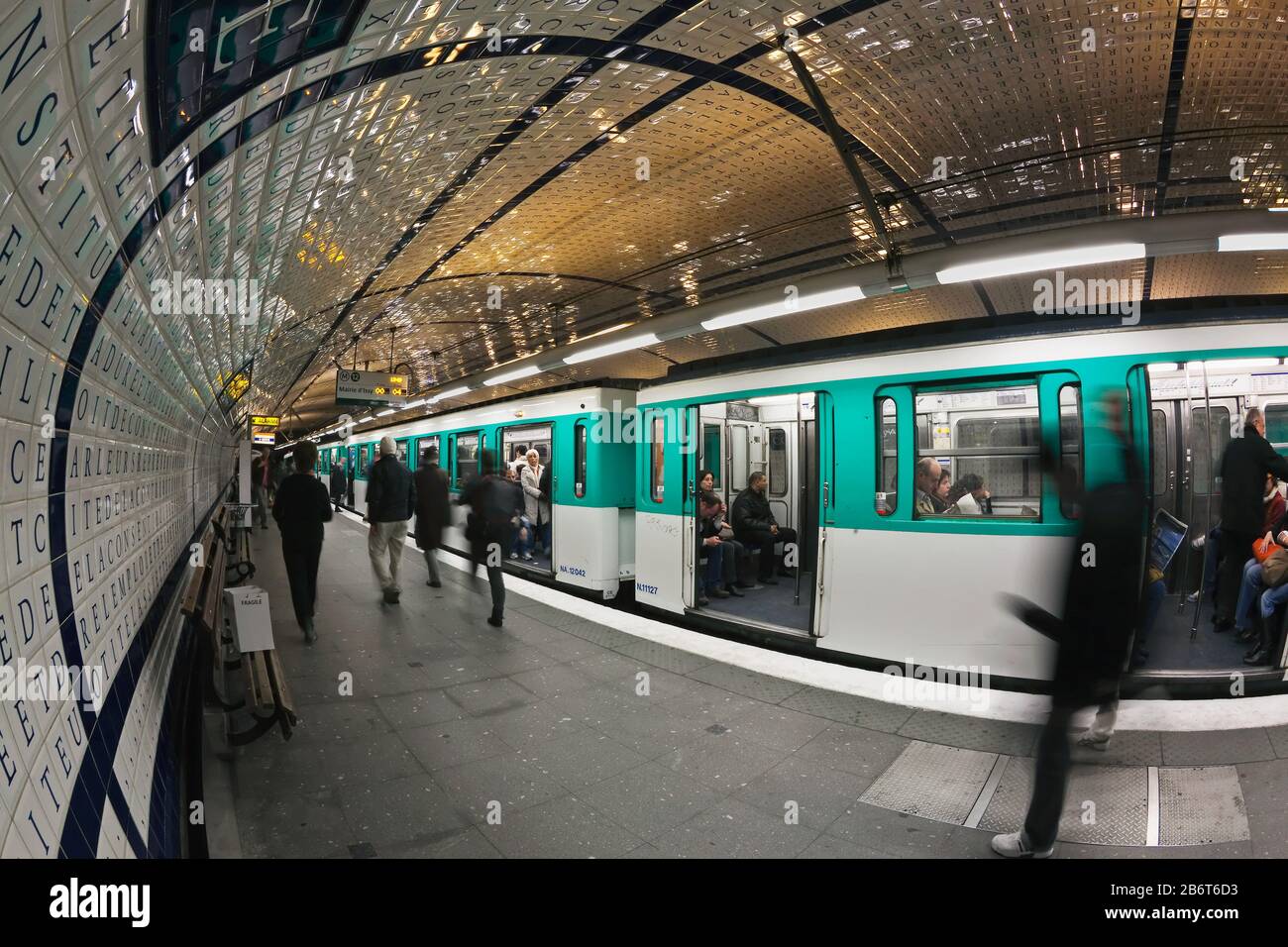 Passengers exiting the train and platform at Concorde Metro station, Right Bank, Paris, France, Europe, color. Stock Photo