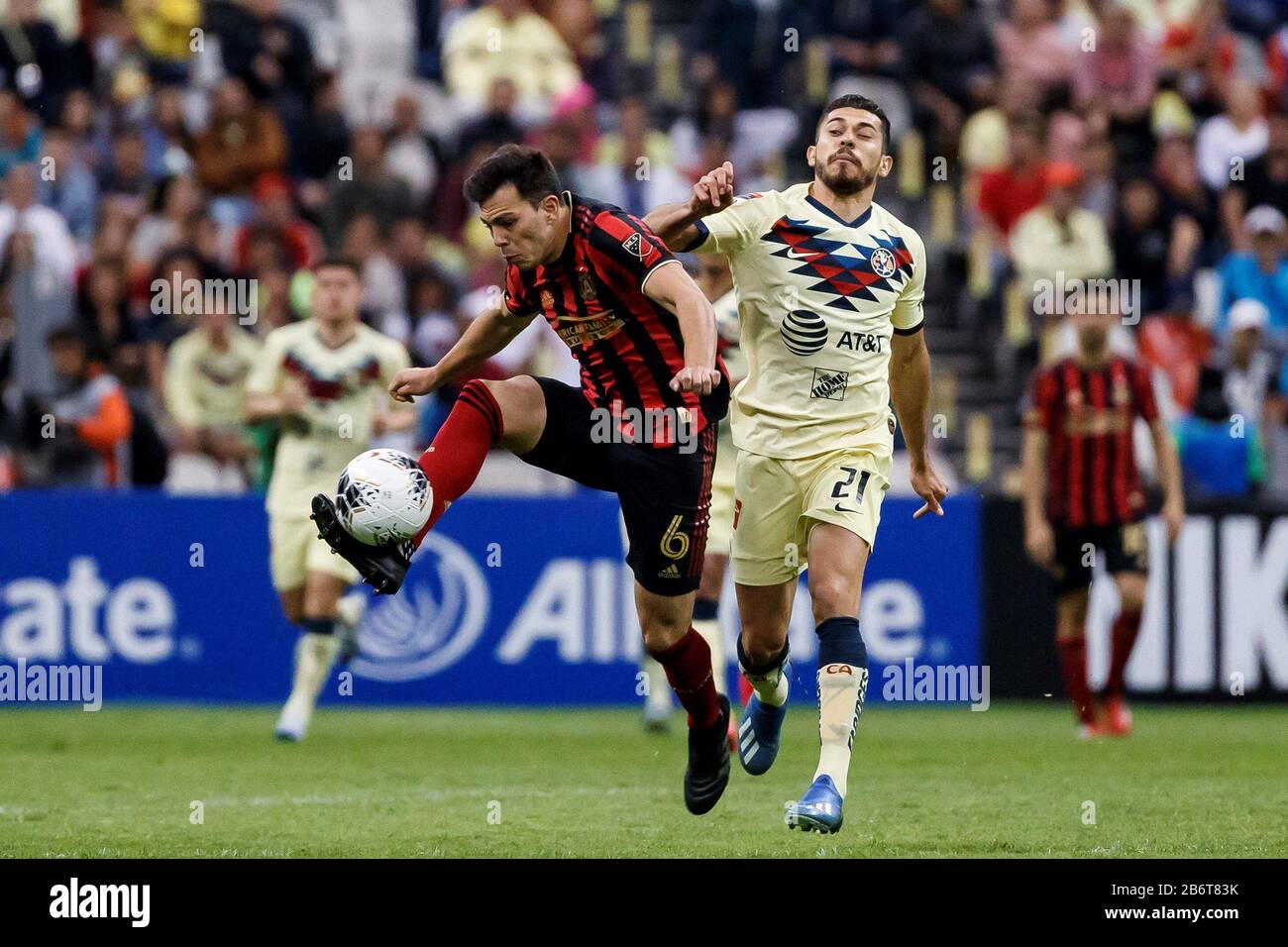 Mexico City Mexico 11th Mar 2020 America S Henry Martin R Vies For The Ball With Atlanta United S Fernando Meza L During A Game Of The Concacaf Champions League Between Mexico S America And