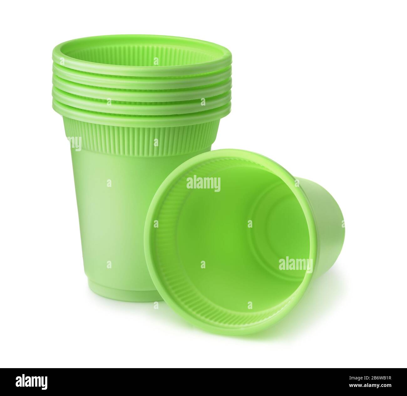 https://c8.alamy.com/comp/2B6WB1R/group-of-green-disposable-biodegradable-plastic-cups-isolated-on-white-2B6WB1R.jpg