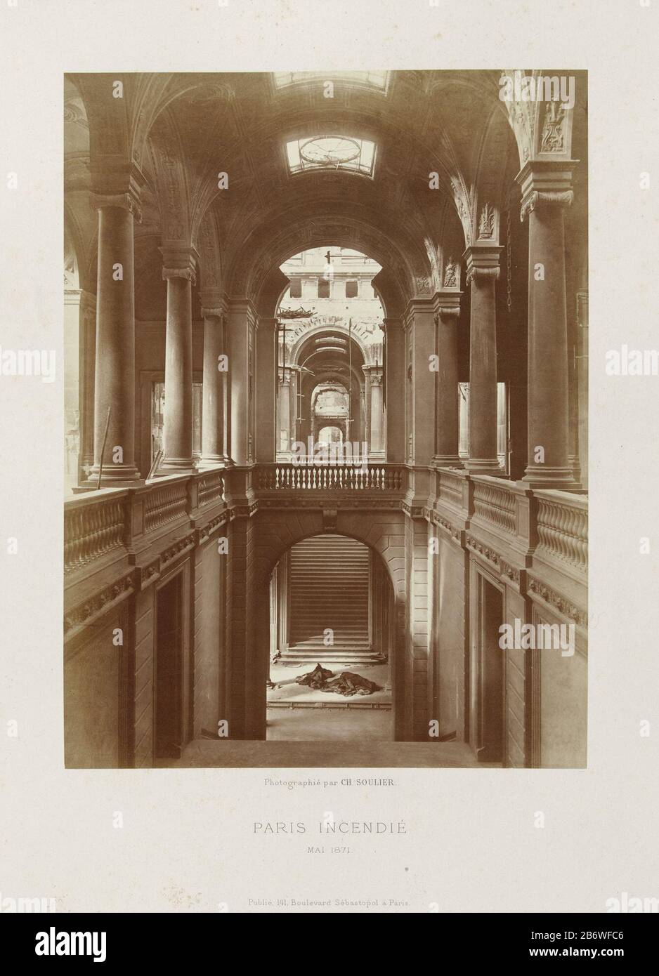 France Hotel De Ville Date High Resolution Stock Photography And Images Alamy