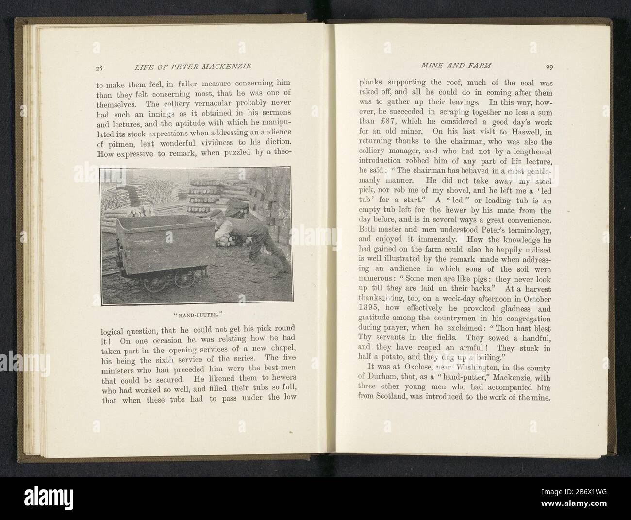 Jongen duwt een mijnkar Hand-putter (titel op object) Boy pushing a mijnkarHand putter (title object) Property Type: photomechanical print page Item number: RP-F 2001-7-382-7 Manufacturer : Photographer: anonymous printmaker: W. & S. Co. (Shown on object) Place manufacture: Scotland Date: ca. 1887 - in or in front 1897 Material: paper Technique: autotypie Dimensions: picture: h 58 mm × b 83 mmToelichtingPrent on page 28. Subject: hand-cart child labor Stock Photo