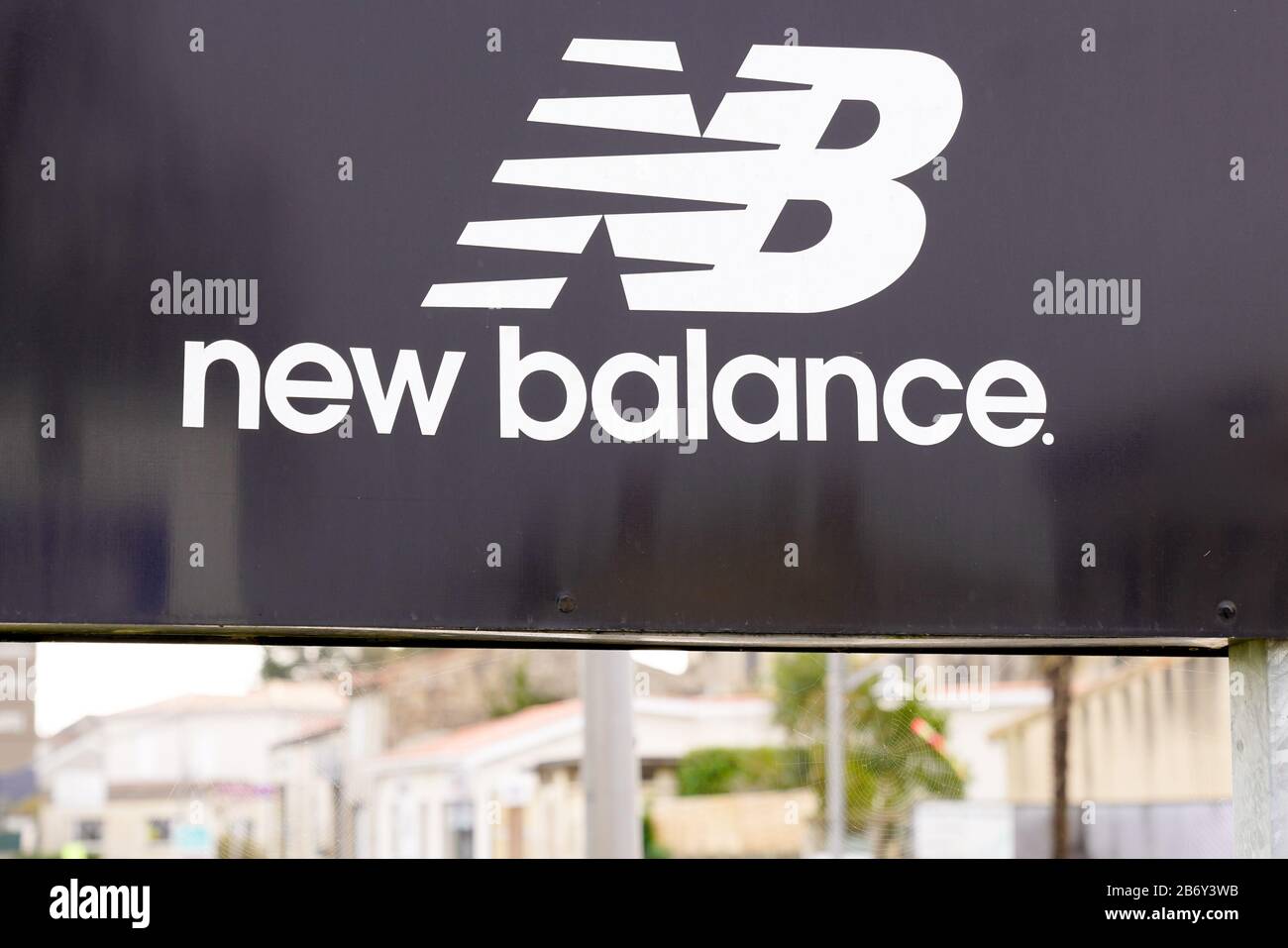 new balance store france