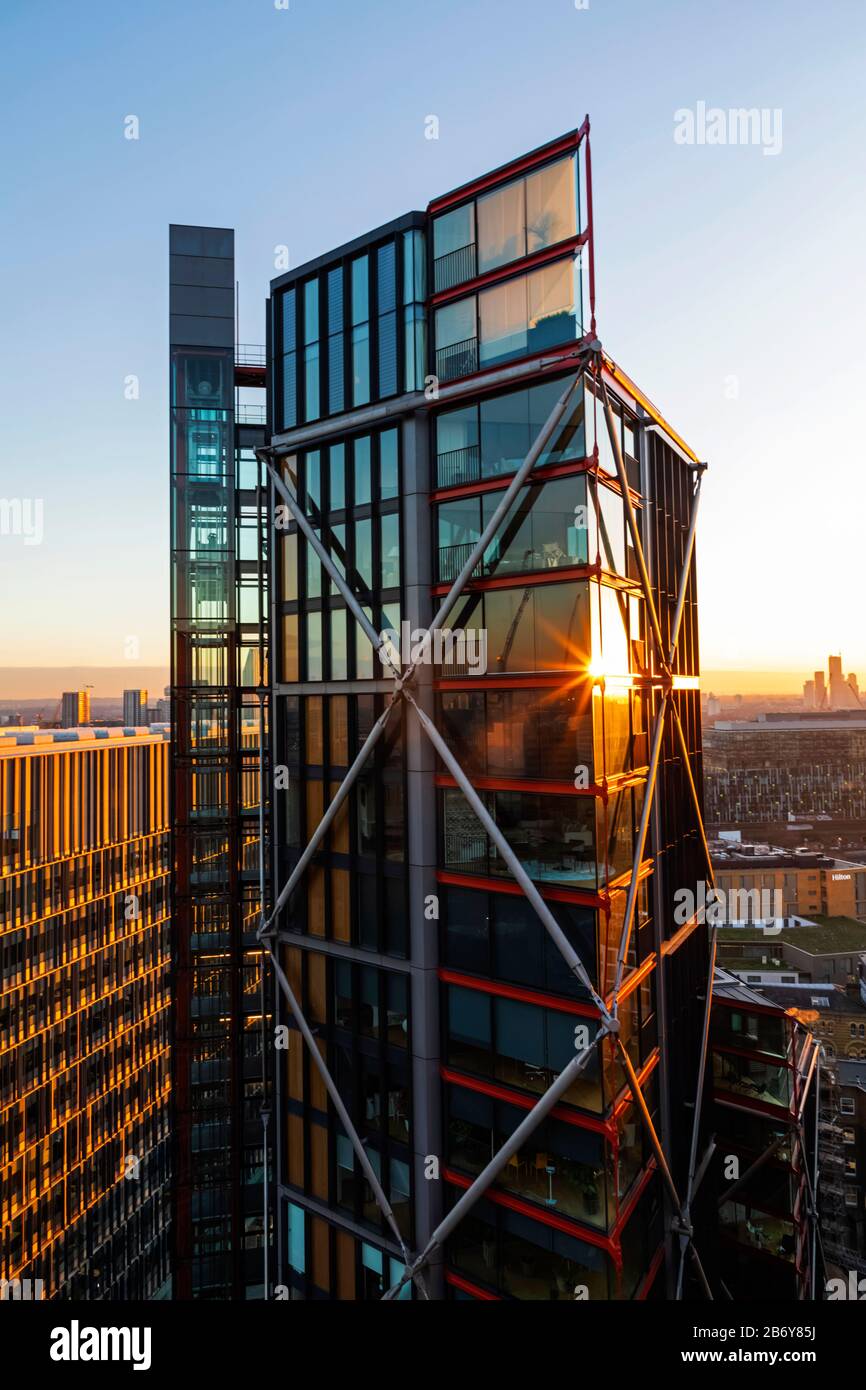 England, London, Southbank, Modern Apartment Complex Stock Photo Alamy