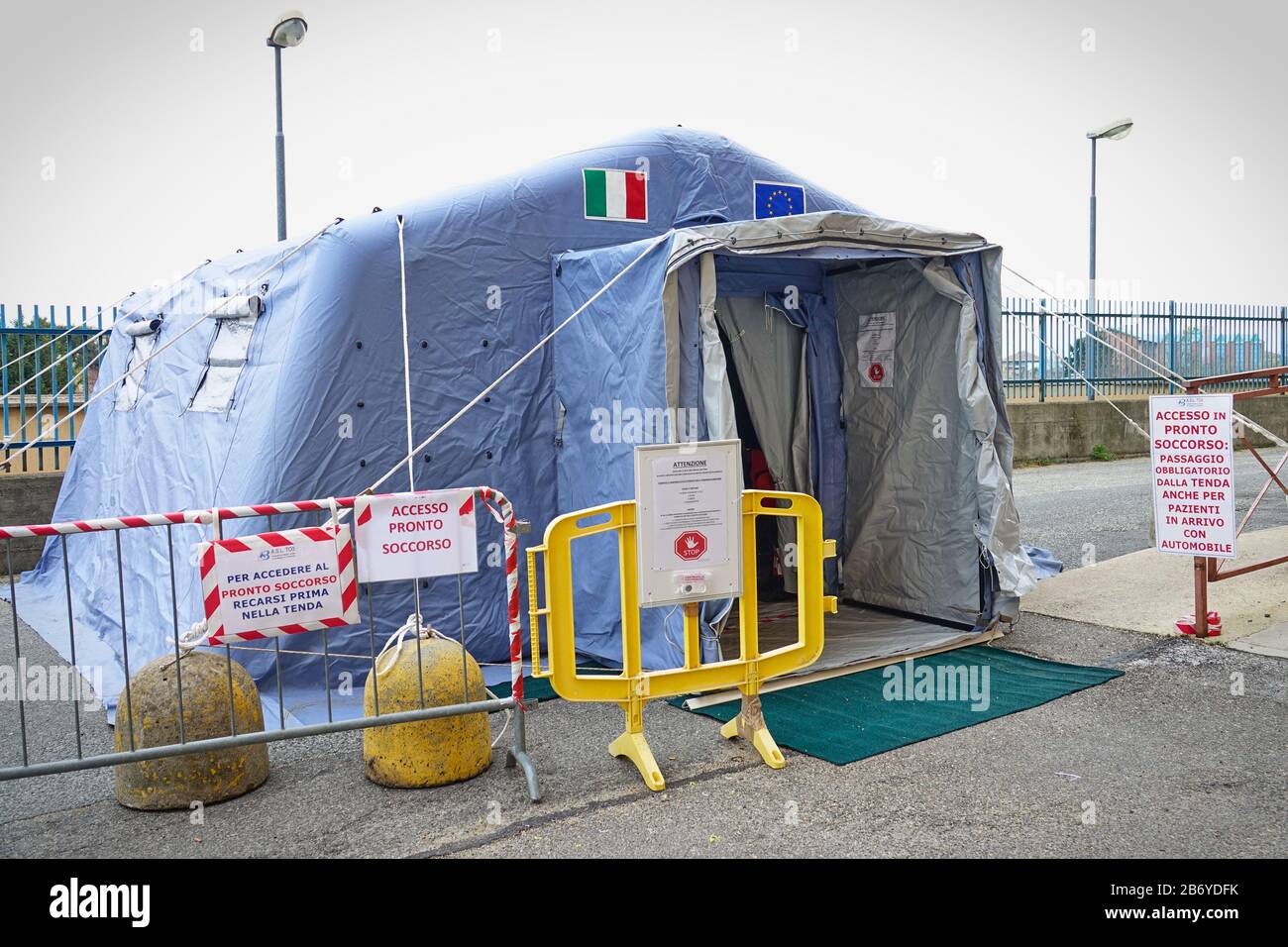 The triage tent outside the hospital for the emergency caused by the spread of the Coronavirus. Milan, Italy - march 2020 Stock Photo