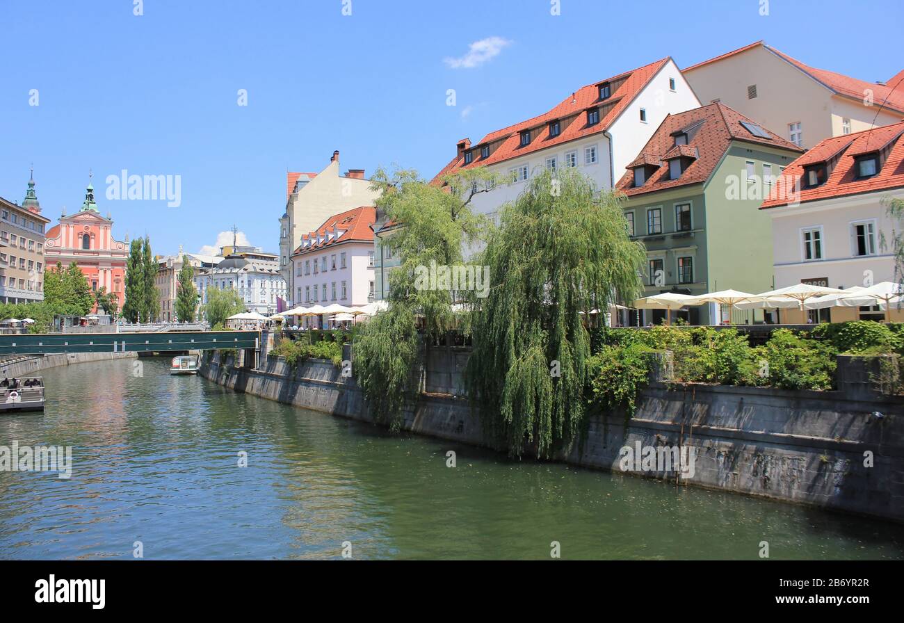 Ljubljanica river and historic centre of Ljubljana, Slovenia Stock Photo