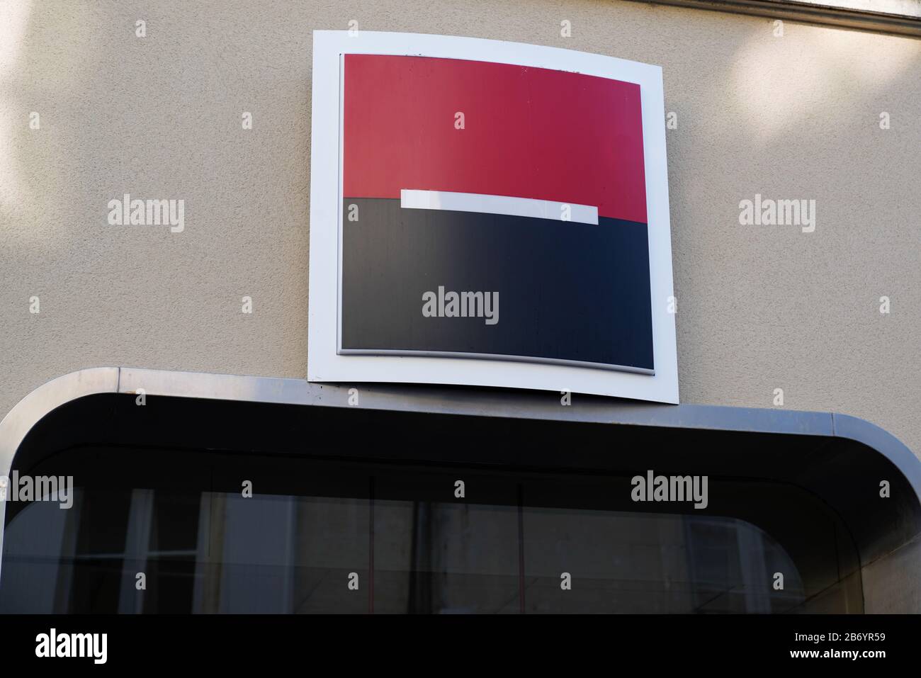 Bordeaux Aquitaine France 12 04 2019 Societe Generale Logo French Bank Sign Banking Street Facade Stock Photo Alamy