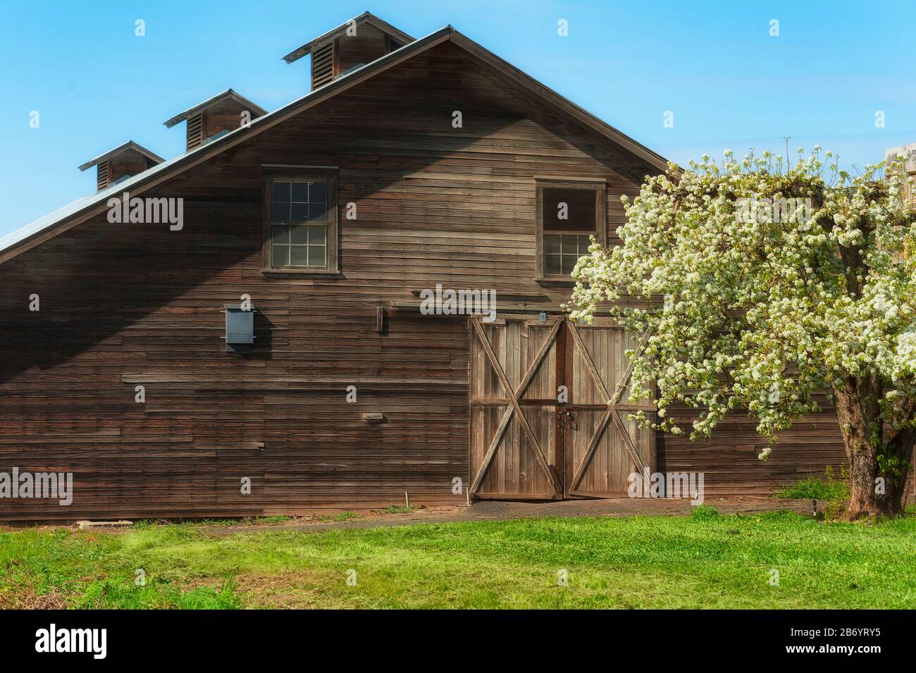 Orchard barn hires stock photography and images Alamy