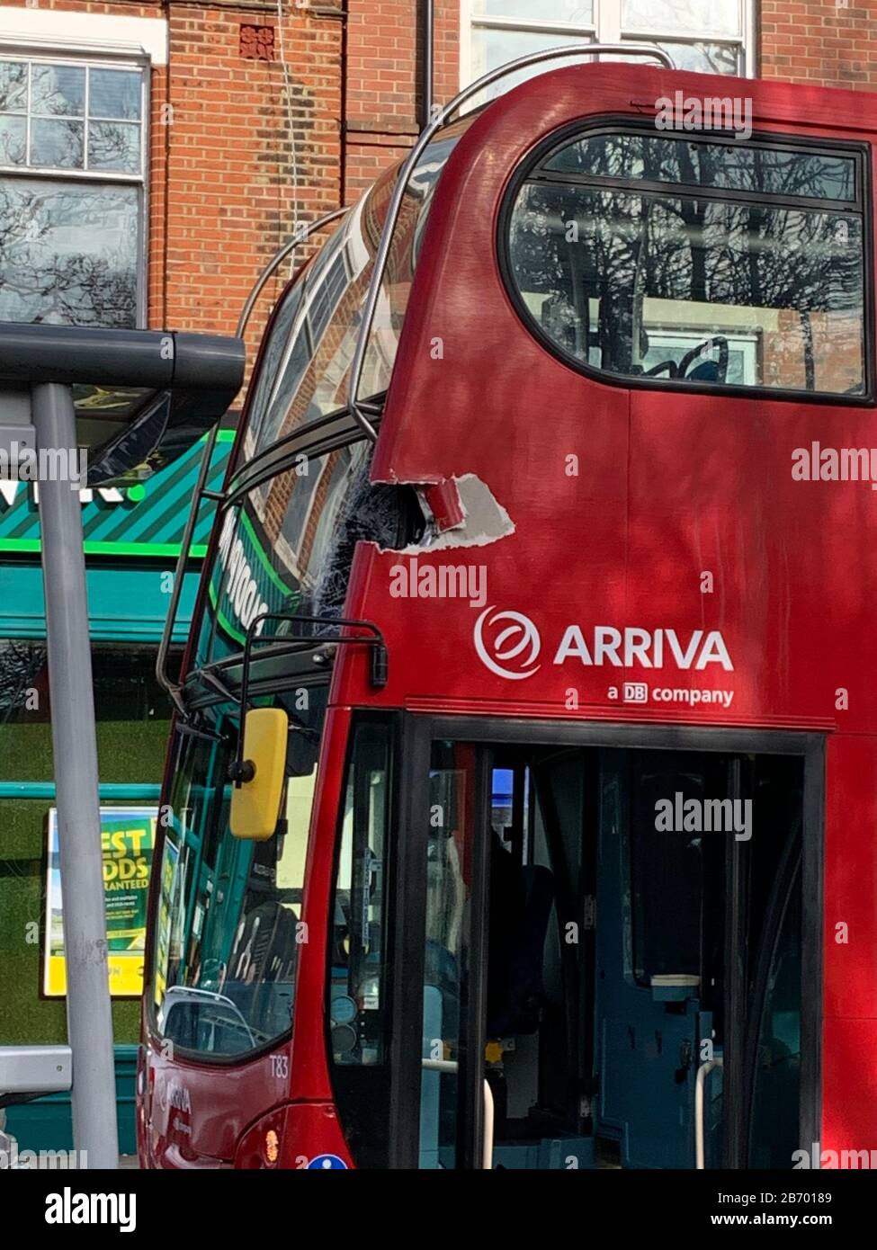 Arriva bus accident hi-res stock photography and images - Alamy