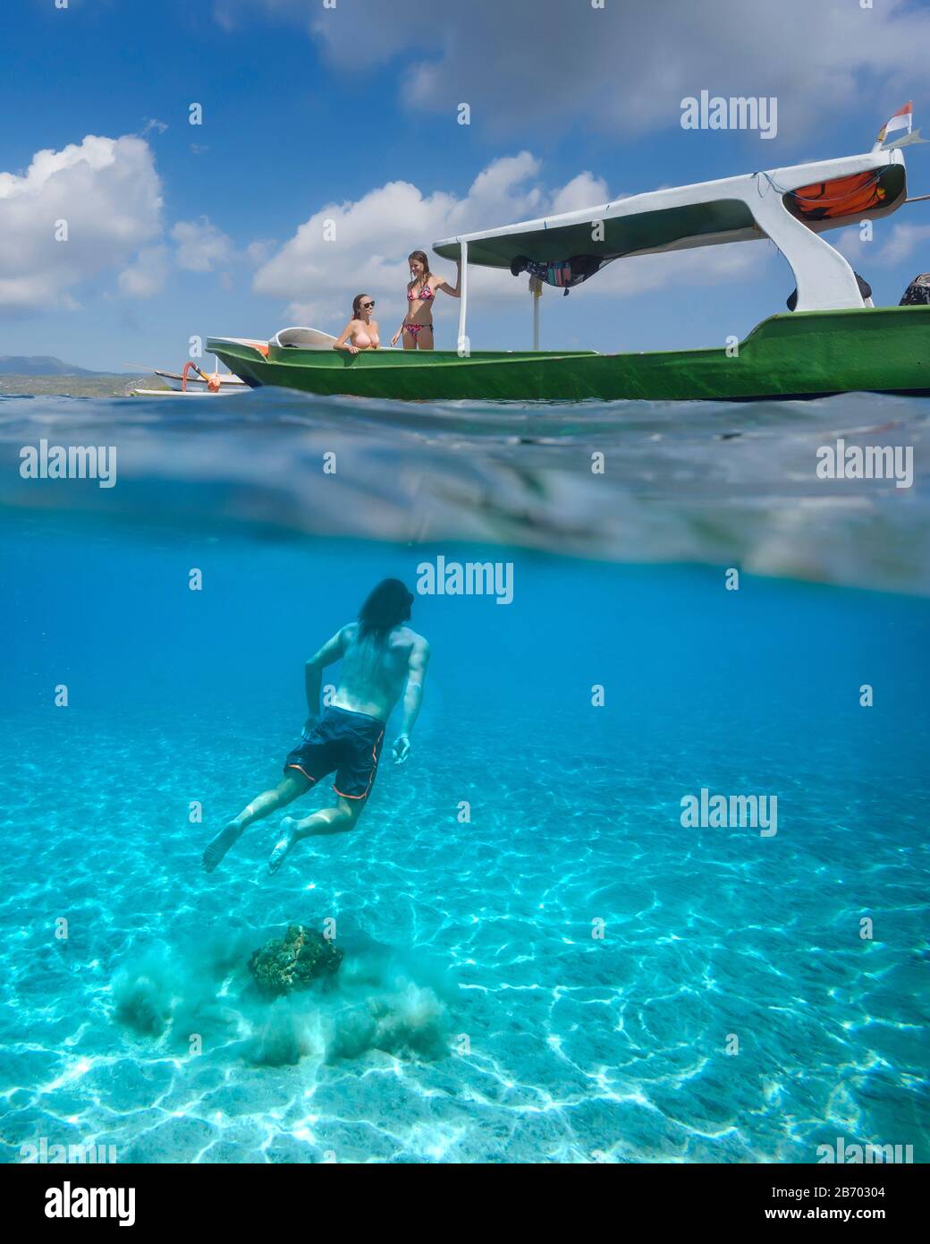 Underwater view young man swimming hi res stock photography and images