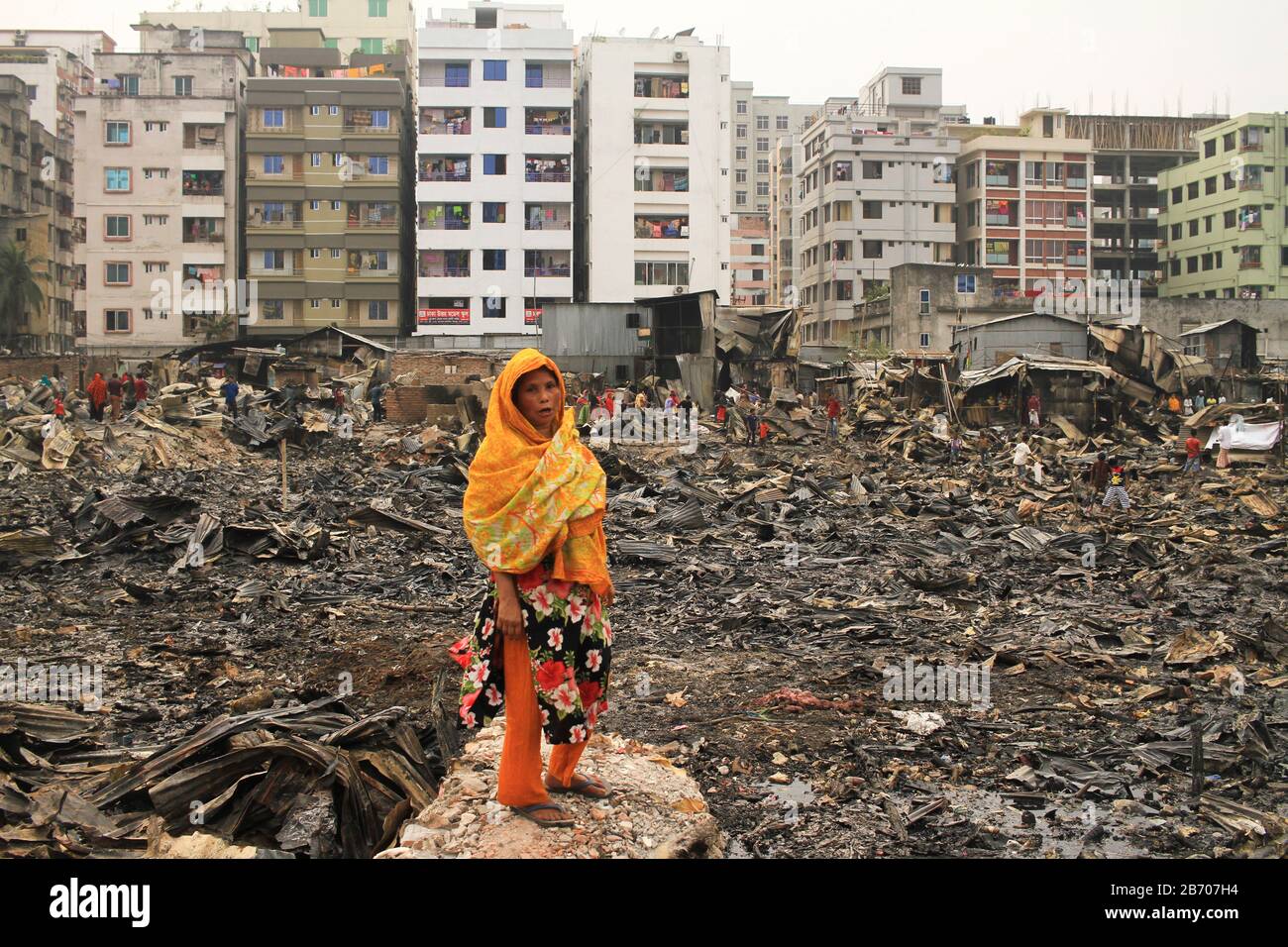 Qul porno filmlar onlayn Biseksual yigitni sikadi