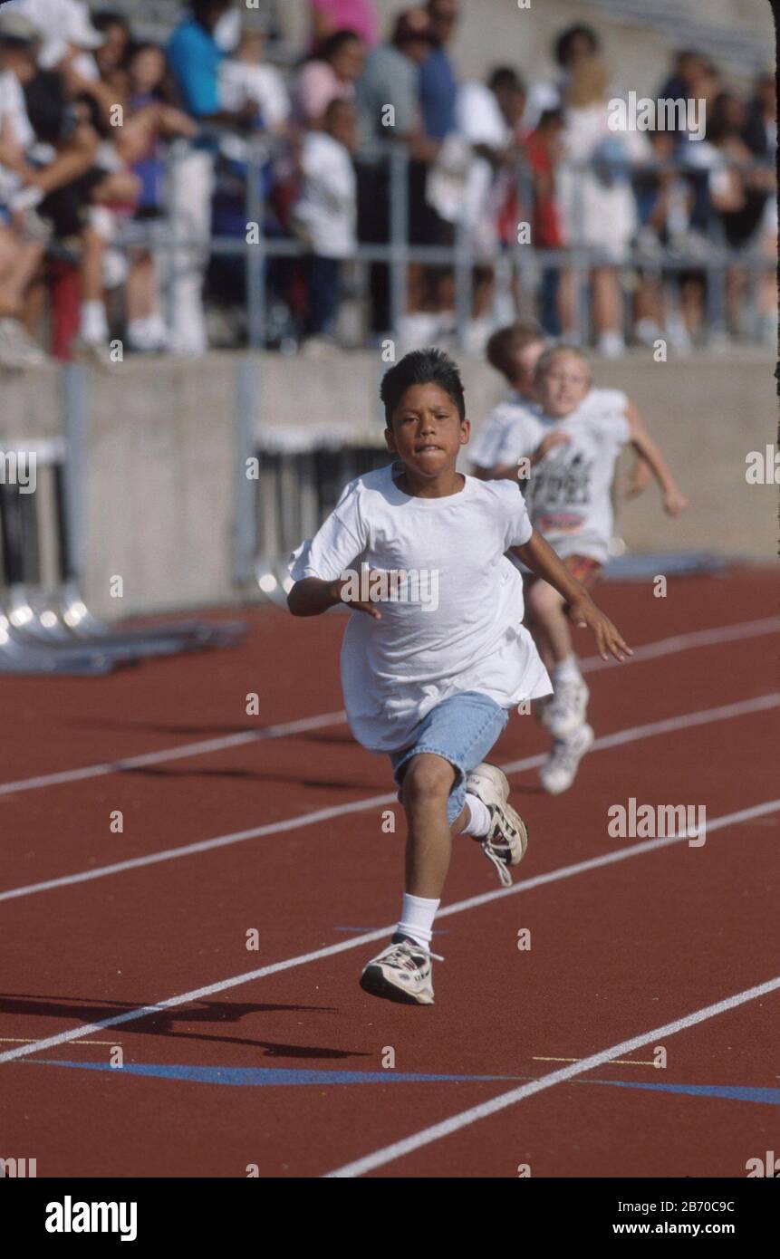 Austin Texas Elementary School Kids Run 100m Dash At Citywide Track Meet C Bob Daemmrich Stock Photo Alamy