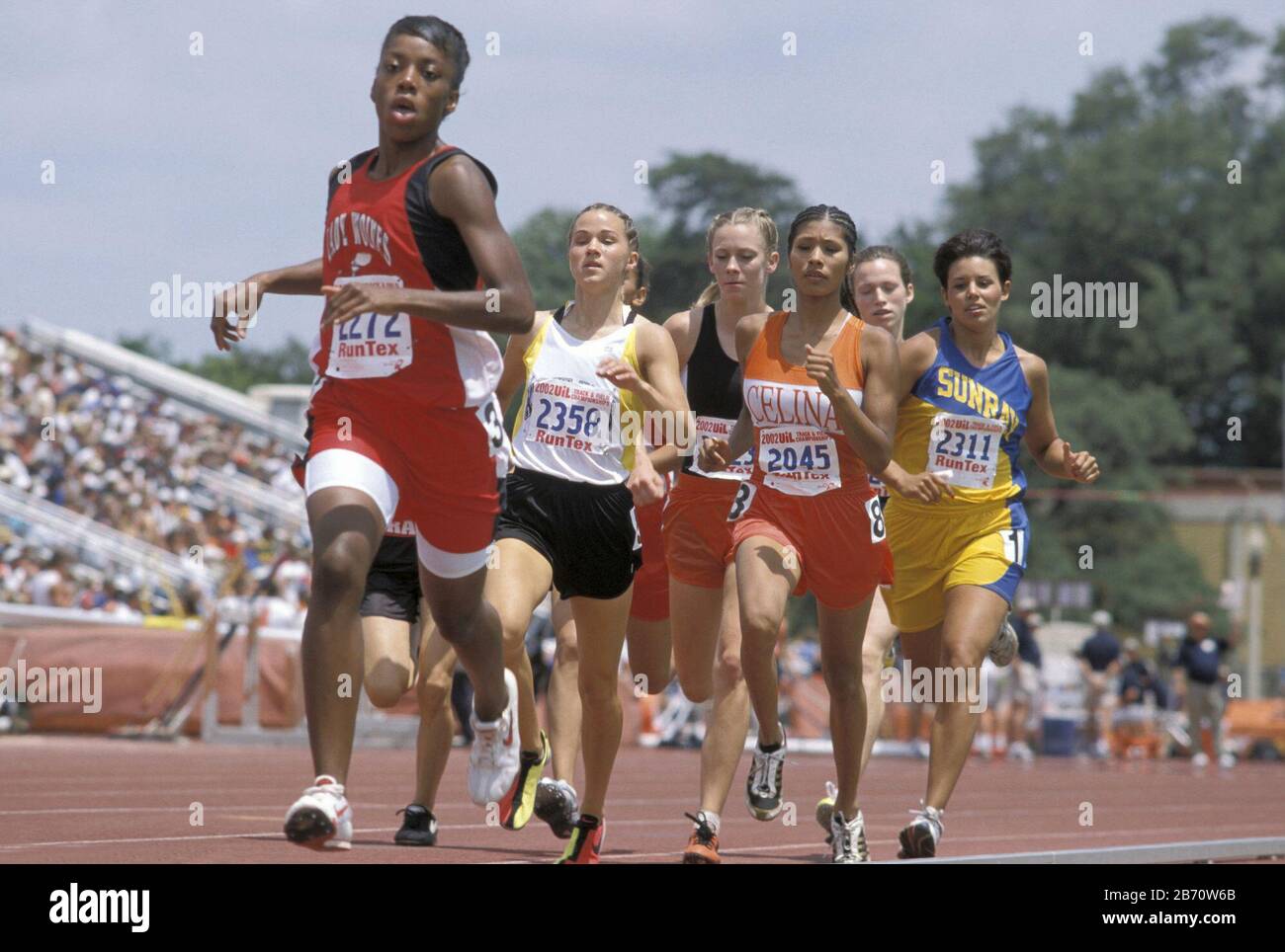 Young teens running race High Resolution Stock Photography and Images Alamy