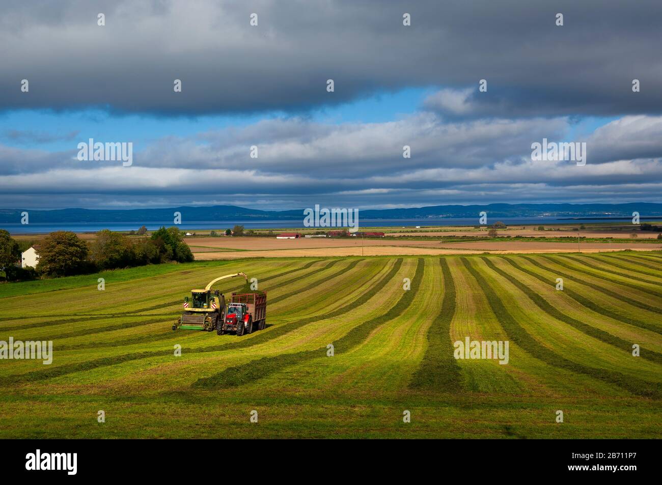 Hay harvesting equipment hi-res stock photography and images - Alamy