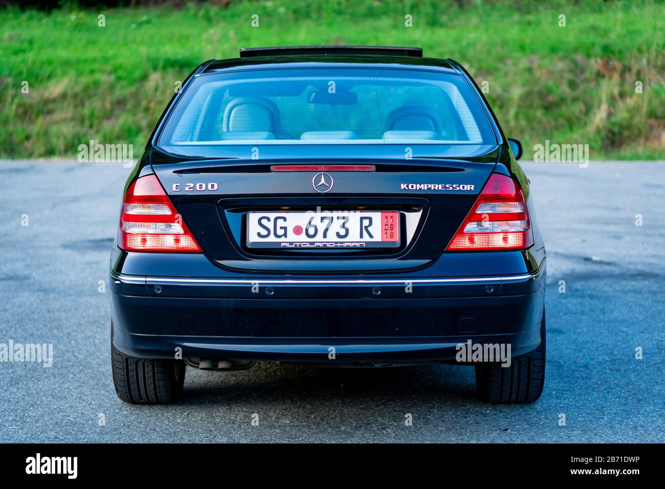 Mercedes benz kompressor hi-res stock photography and images - Page 2 -  Alamy