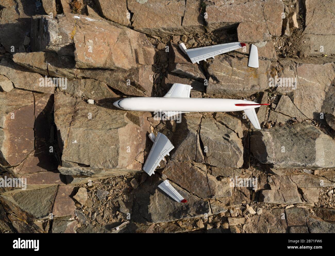 Wreckage wing destruction aircraft hi-res stock photography and images ...