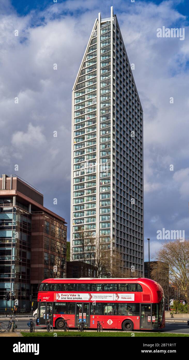The Two Fifty One residential tower at Elephant & Castle South London. 41 Storeys containing 335 flats. Architect Allies & Morrison 2018. Stock Photo