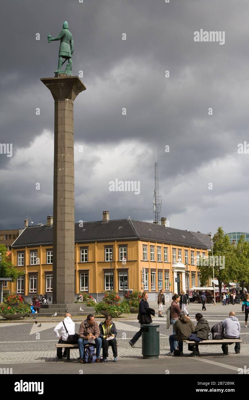 The statue of olav tryggvason hires stock photography and images Alamy