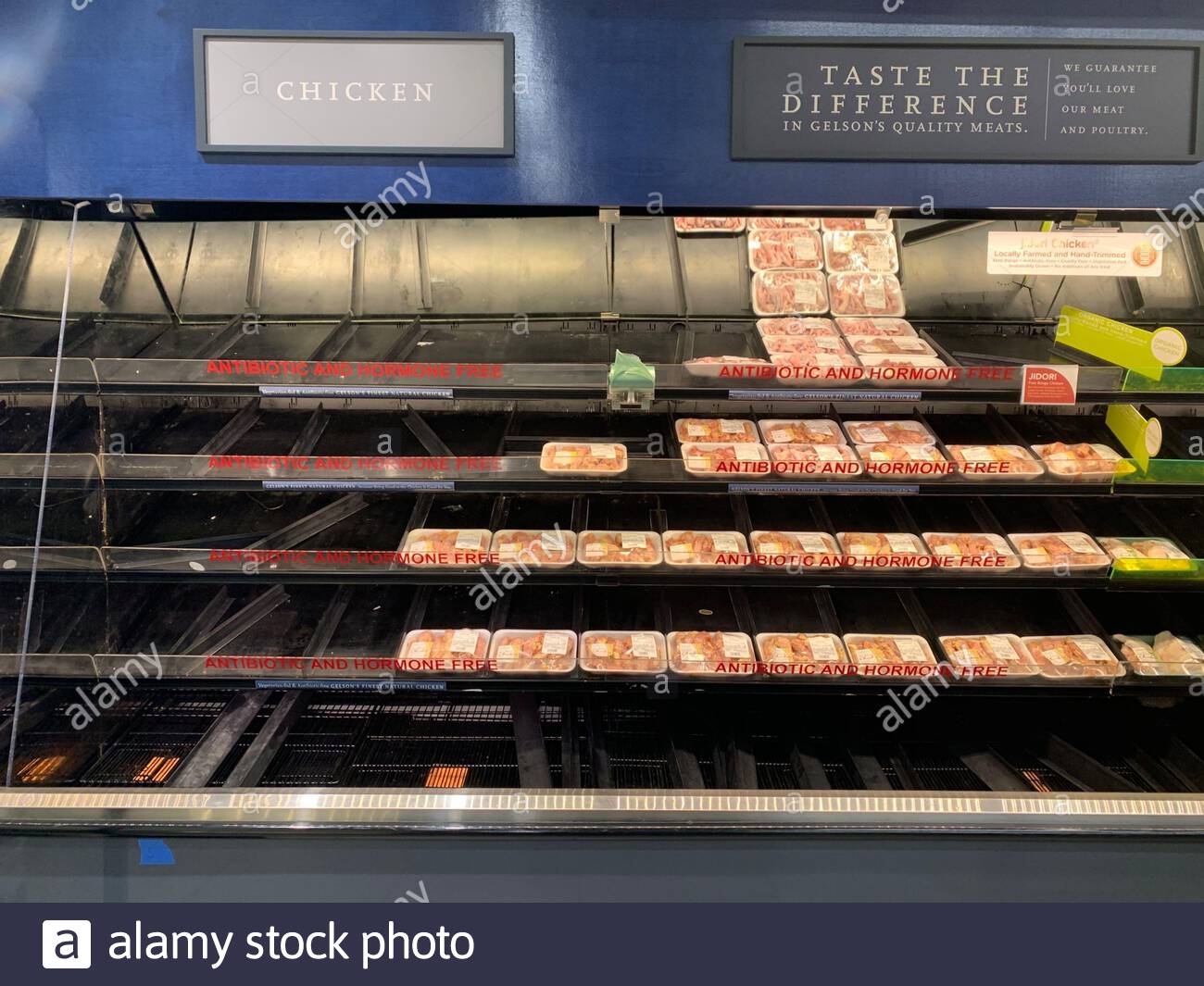 Costco Shelves Stock Photos & Costco Shelves Stock Images Alamy